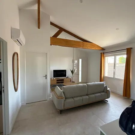 Cosy Et Elegant Apartment